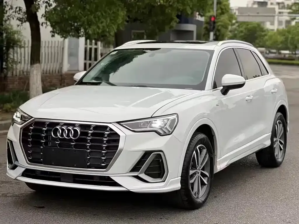 Audi Q3 2021 из CN, фото 1