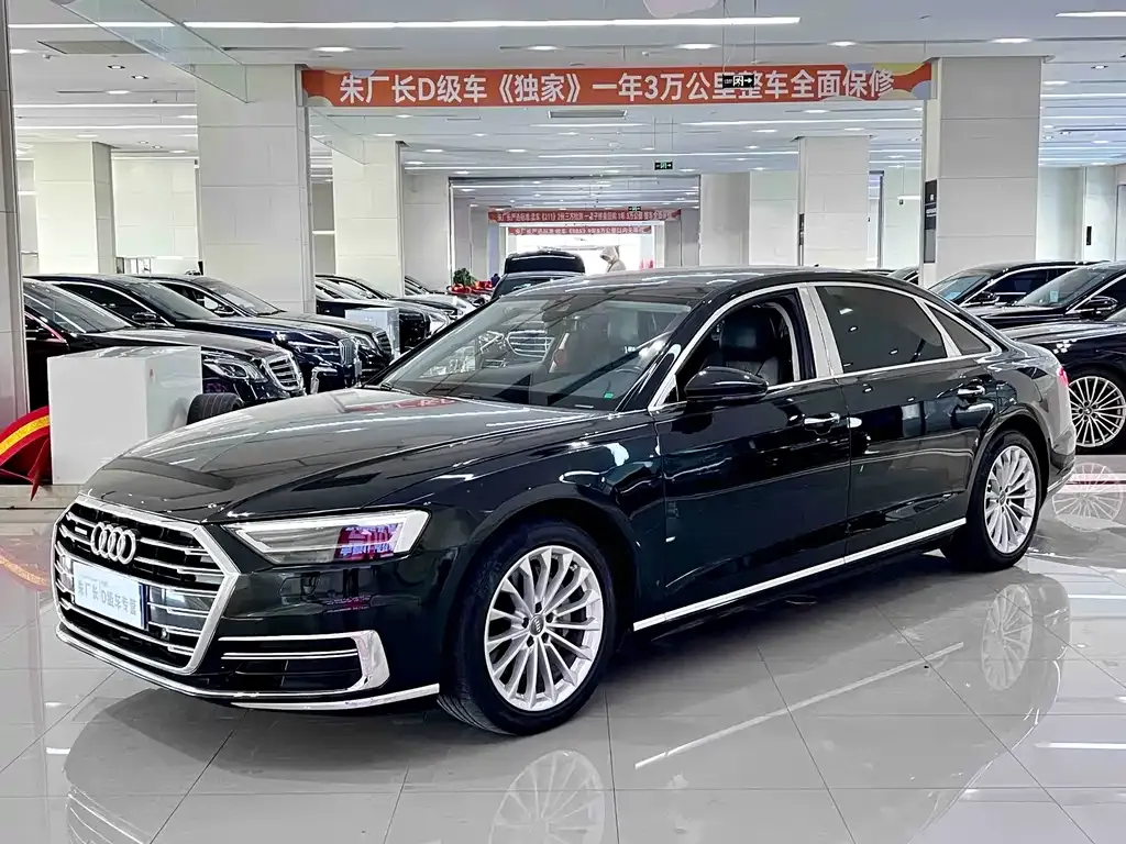 Audi A8 2021 из CN, фото 1
