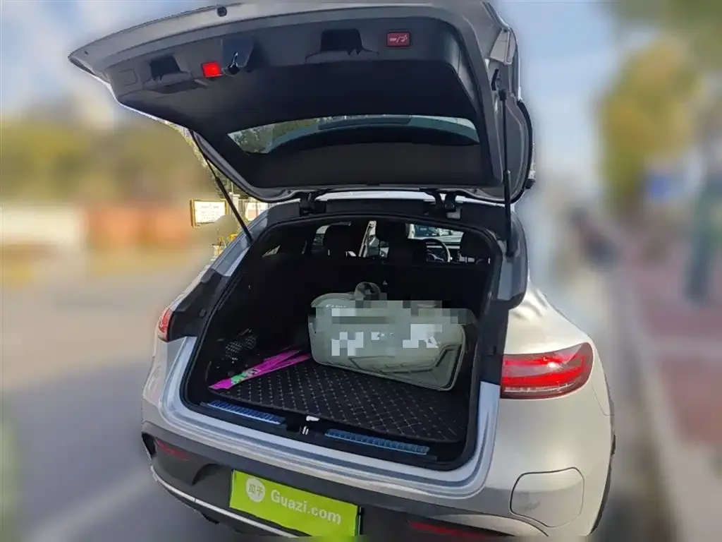 Mercedes-Benz EQC 2023 из CN, фото 4