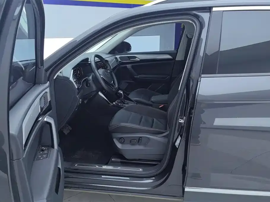 Volkswagen Tayron 2022 из CN, фото 4