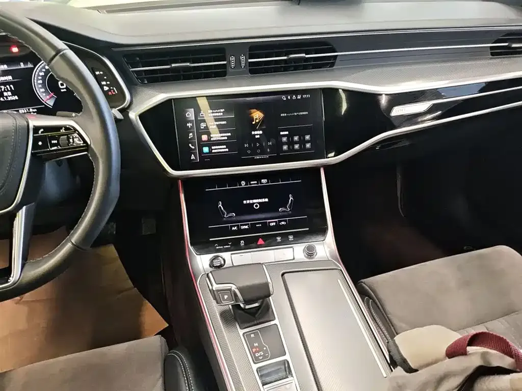Audi A6L 2024 из CN, фото 4