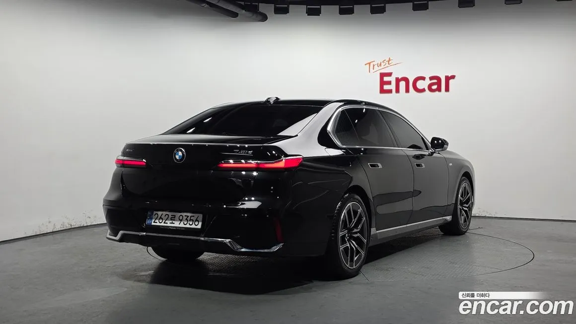 BMW 7-Series 2025 из KR, фото 7