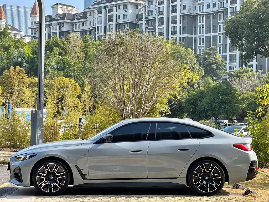 BMW 4 Series 2025 из CN, фото 6