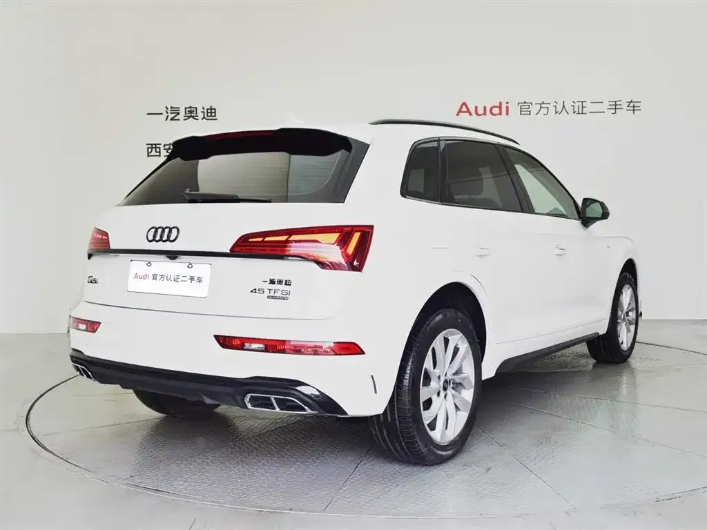 Audi Q5L 2021 из CN, фото 4