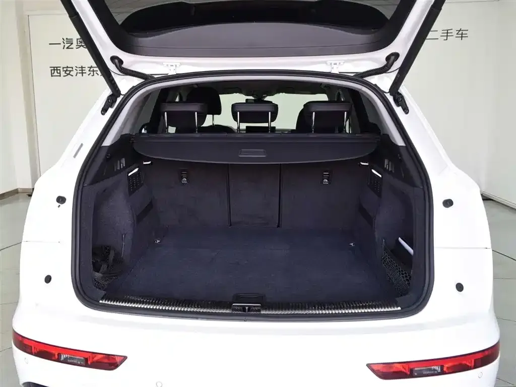 Audi Q5L 2021 из CN, фото 5