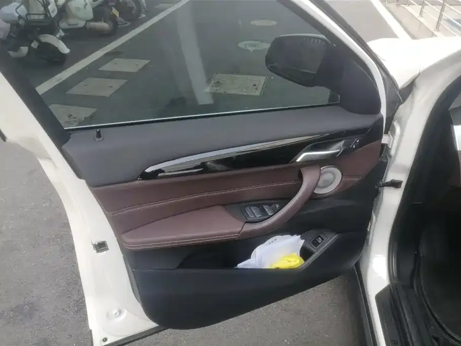 BMW X1 2022 из CN, фото 6