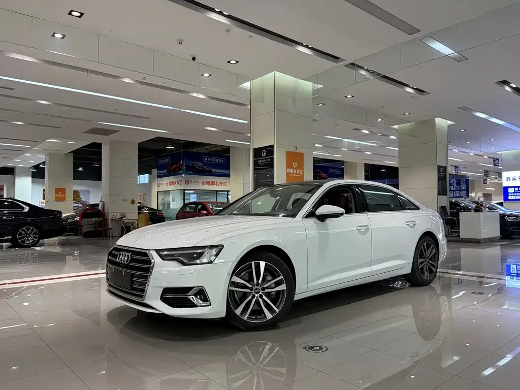 Audi A6L 2025 из CN, фото 1