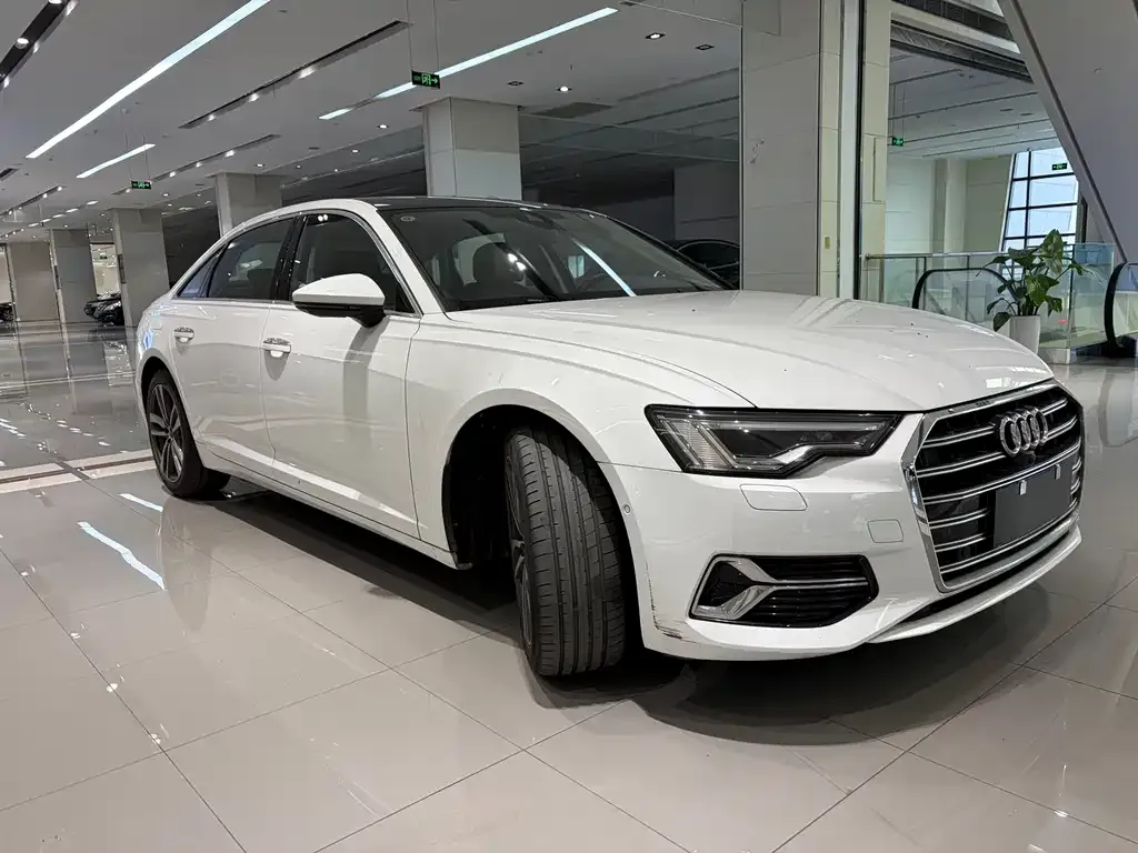 Audi A6L 2025 из CN, фото 3