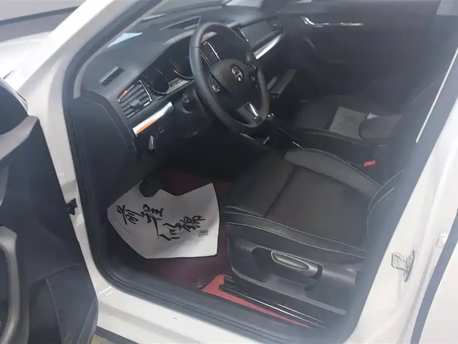 Skoda Kamiq 2023 из CN, фото 10