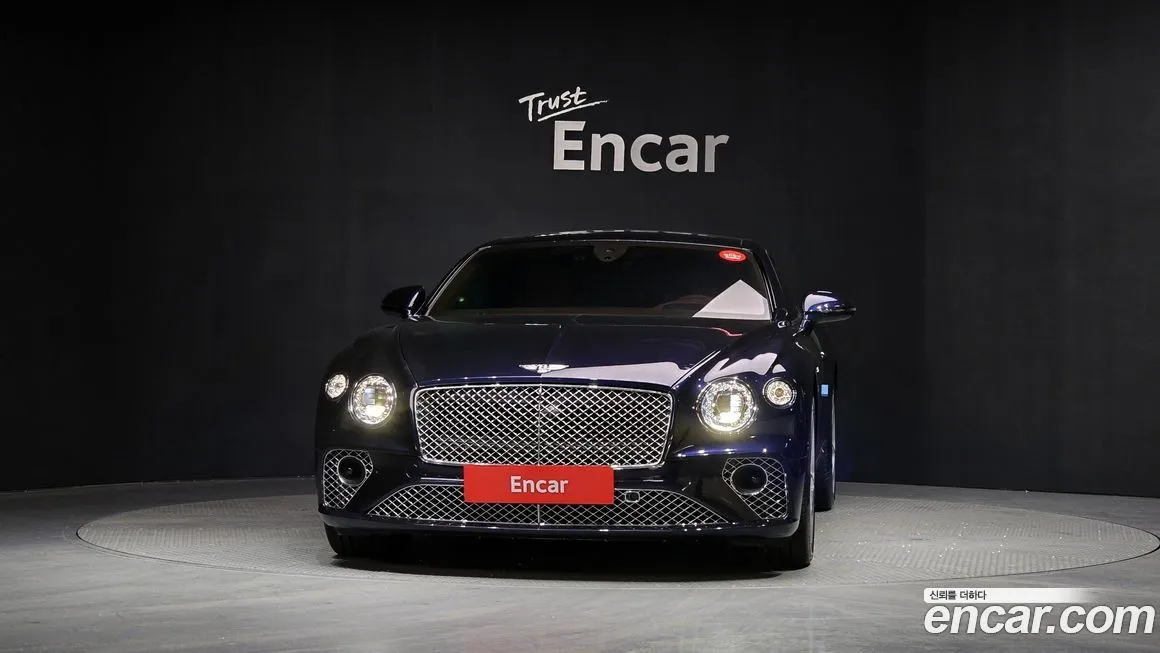 Bentley Continental 2023 из KR, фото 2