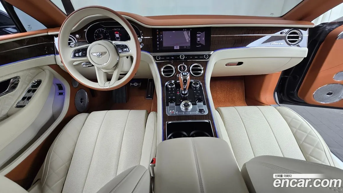 Bentley Continental 2023 из KR, фото 9