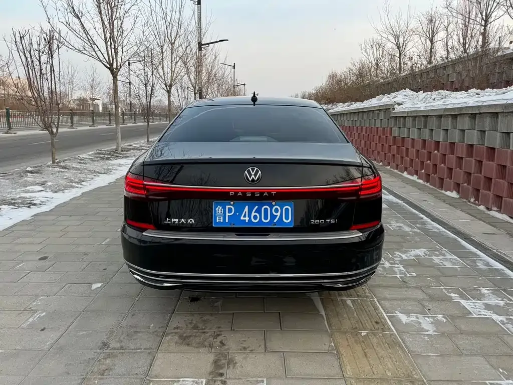 Volkswagen Passat 2022 из CN, фото 10