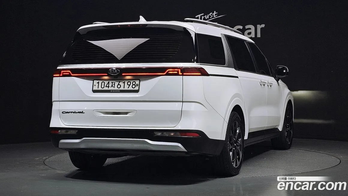 Kia Carnival 2021 из KR, фото 2