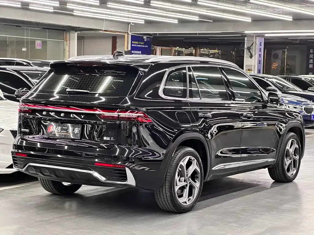 Geely Xingyue L — фото 3