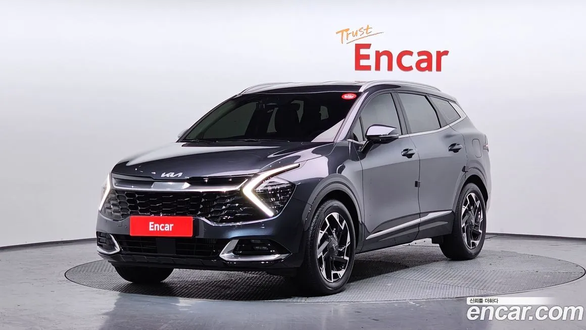 Kia Sportage — фото 1