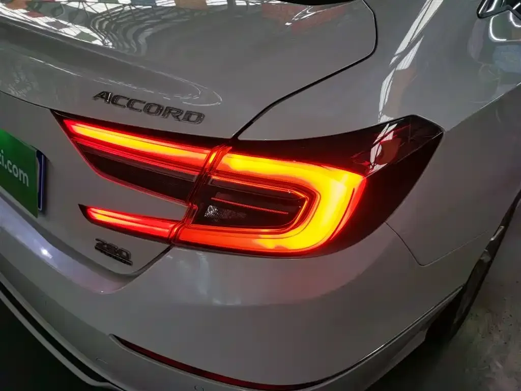Honda Accord 2023 из CN, фото 5