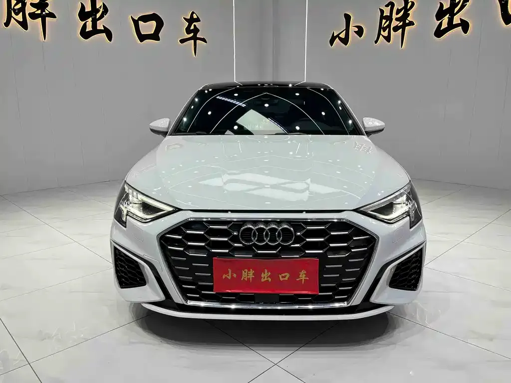 Audi A3 2023 из CN, фото 8