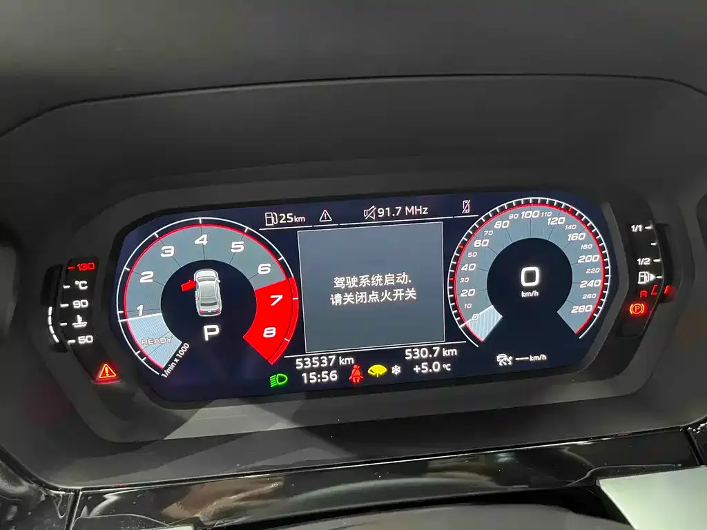 Audi A3 2023 из CN, фото 3