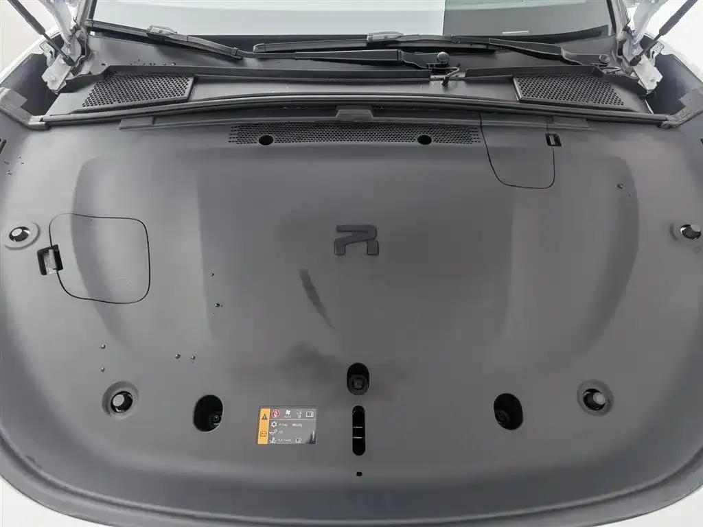 Roewe Feifan R7 2025 из CN, фото 8