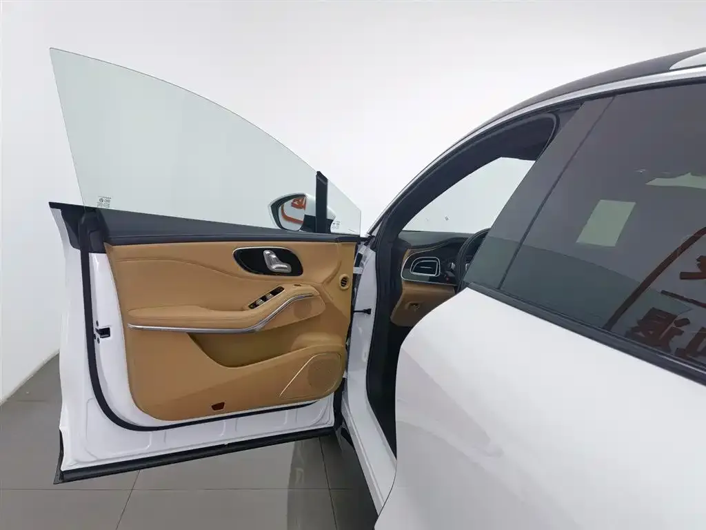 Roewe Feifan R7 2025 из CN, фото 10