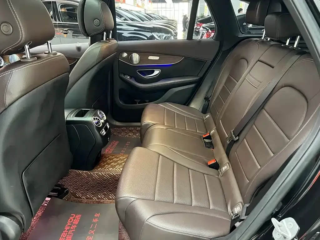 Mercedes-Benz GLC 2021 из CN, фото 3