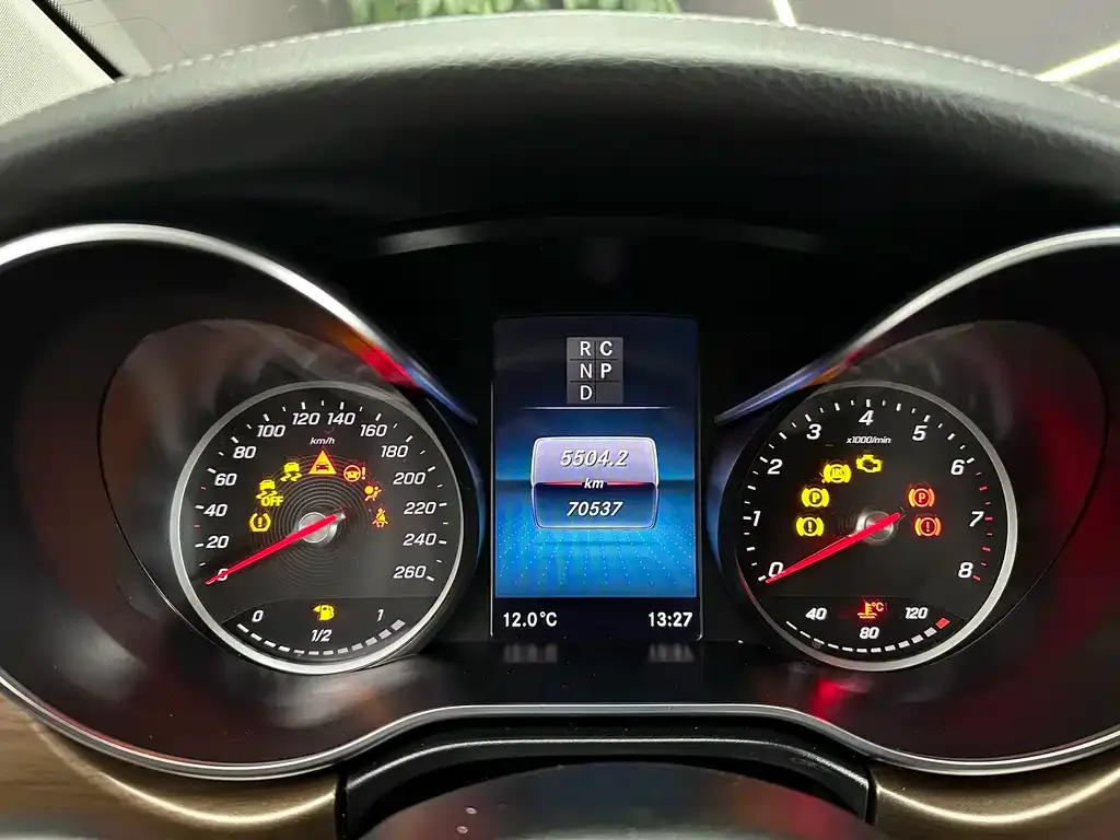 Mercedes-Benz V-Class 2022 из CN, фото 8