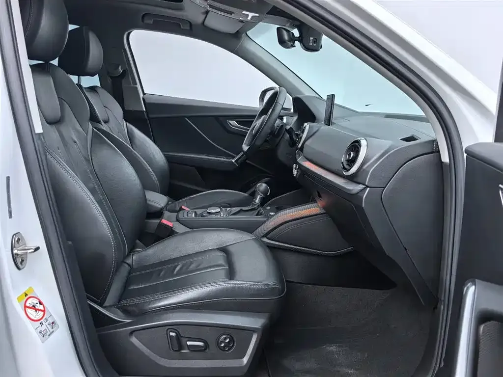 Audi Q2L 2022 из CN, фото 10