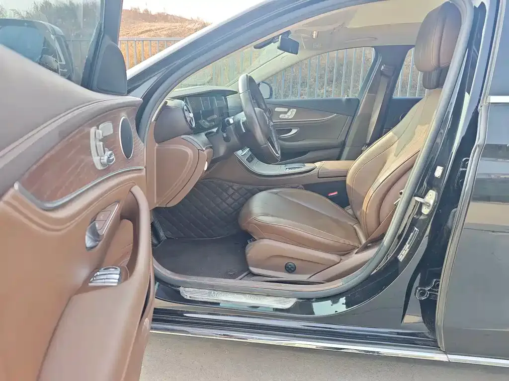 Mercedes-Benz E-Class 2021 из CN, фото 10