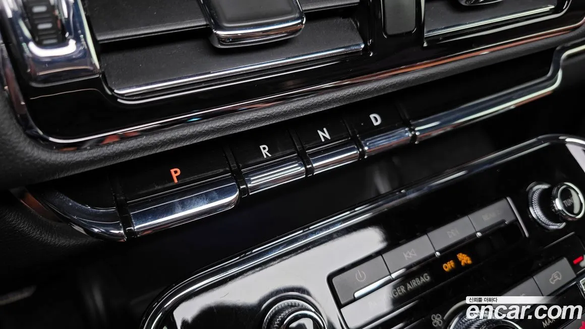 Lincoln Navigator — фото 9