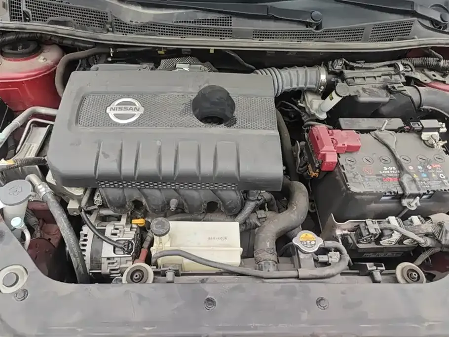 Nissan Tiida 2023 из CN, фото 4
