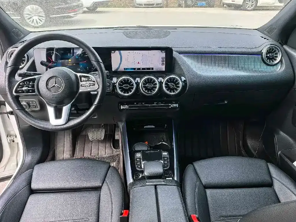 Mercedes-Benz GLA — фото 7