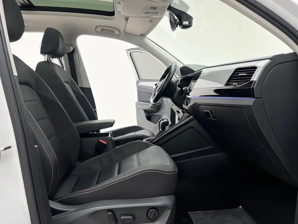 Volkswagen Tayron 2022 из CN, фото 5
