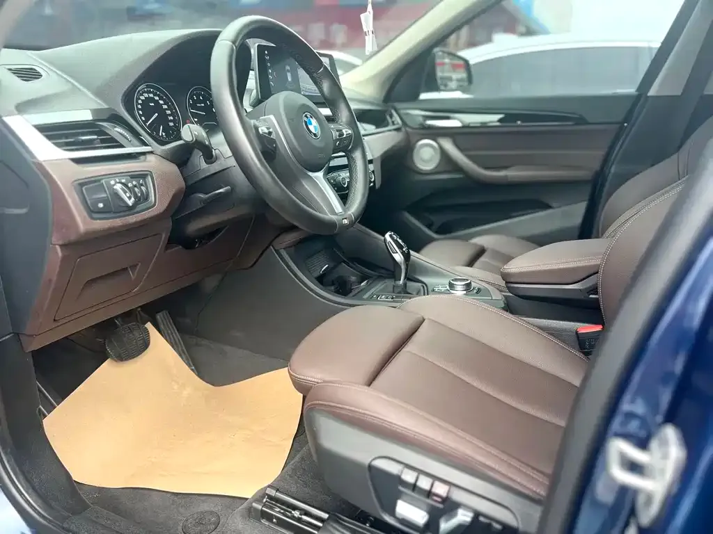 BMW X1 2022 из CN, фото 9