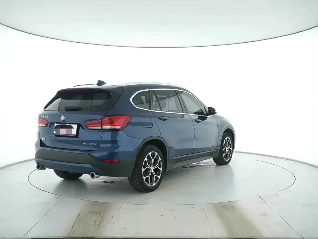 BMW X1 2022 из CN, фото 6