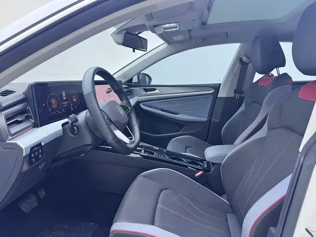 Volkswagen Lamando 2023 из CN, фото 10