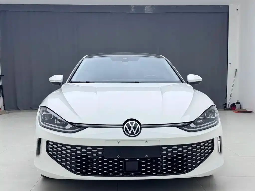 Volkswagen Lamando 2023 из CN, фото 2