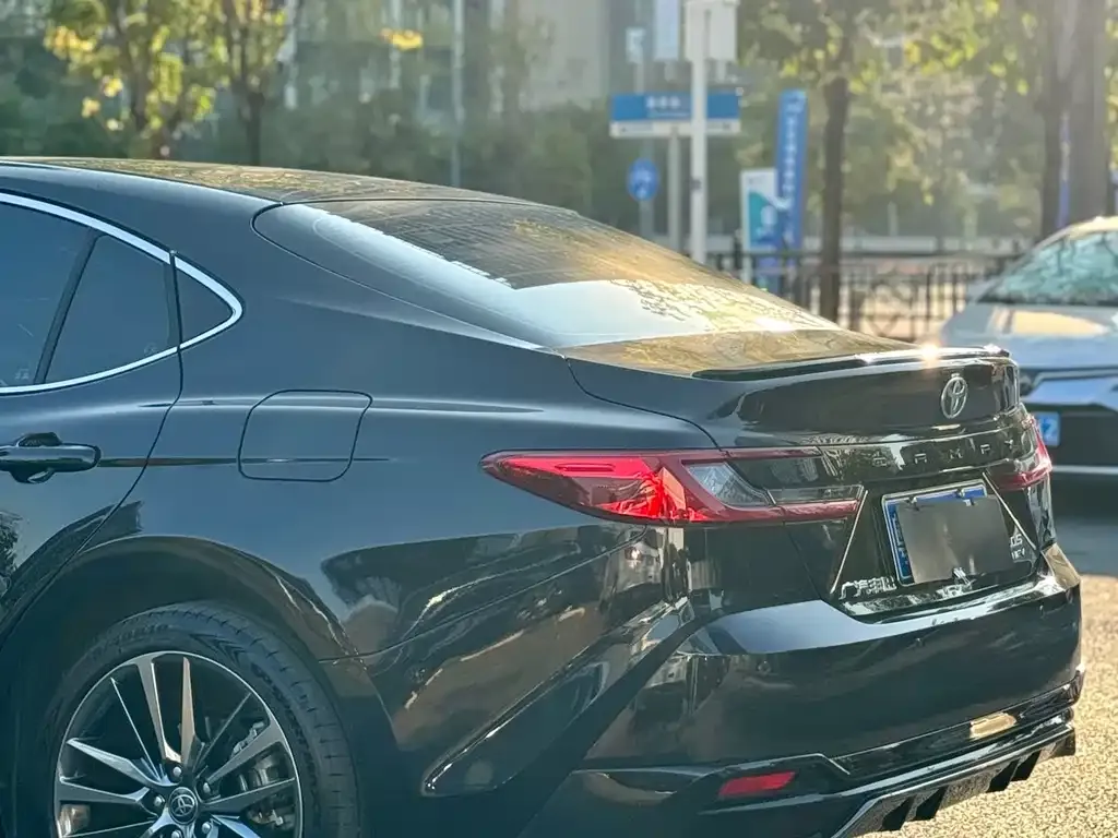 Toyota Camry 2025 из CN, фото 5