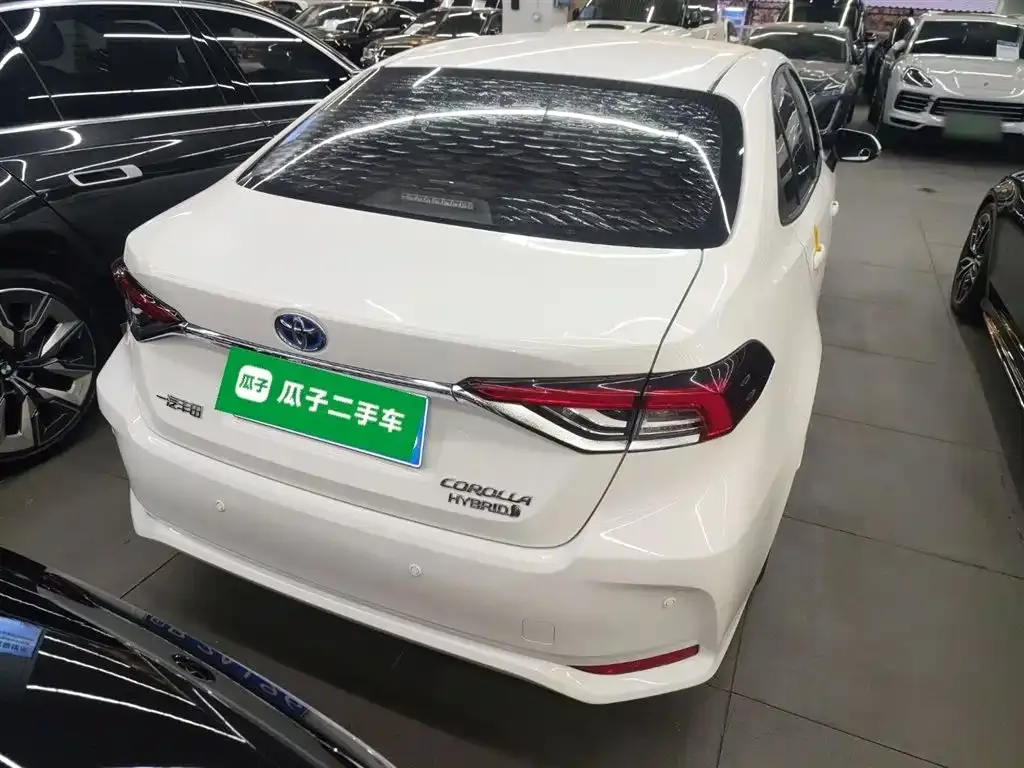 Toyota Corolla 2023 из CN, фото 6