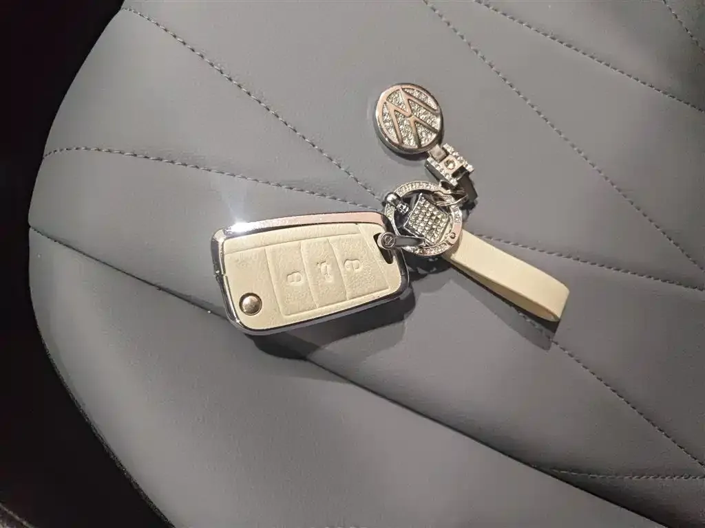 Volkswagen Lavida 2023 из CN, фото 8