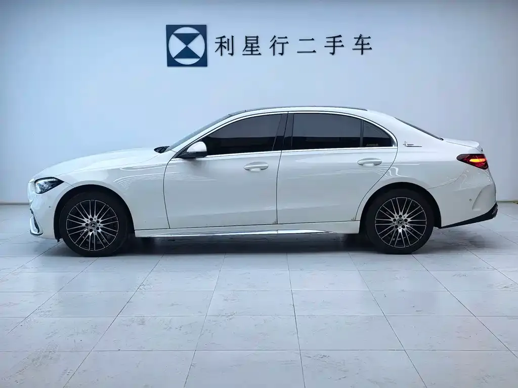 Mercedes-Benz C-Class 2024 из CN, фото 5