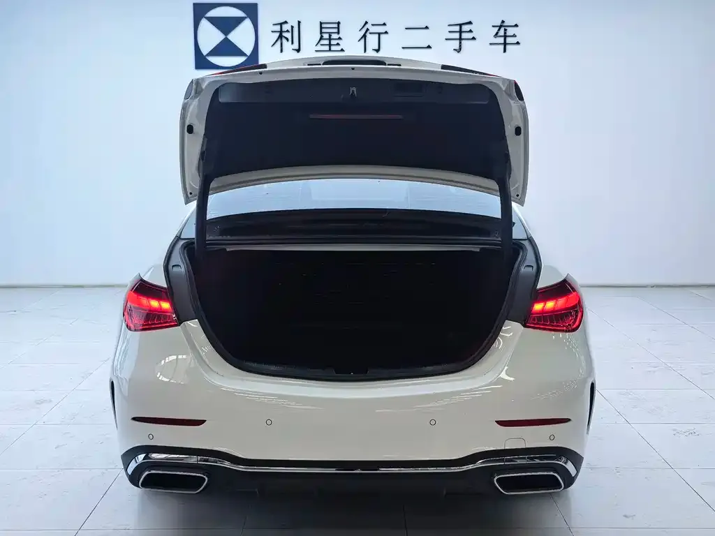Mercedes-Benz C-Class 2024 из CN, фото 3