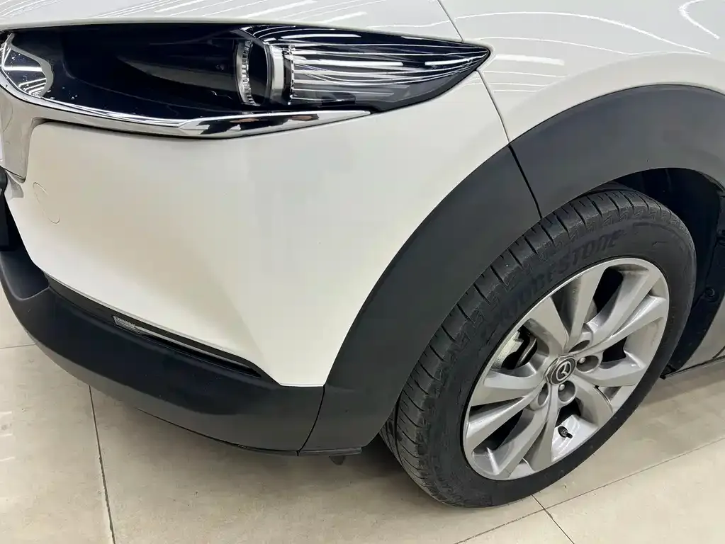 Mazda CX-30 2022 из CN, фото 4