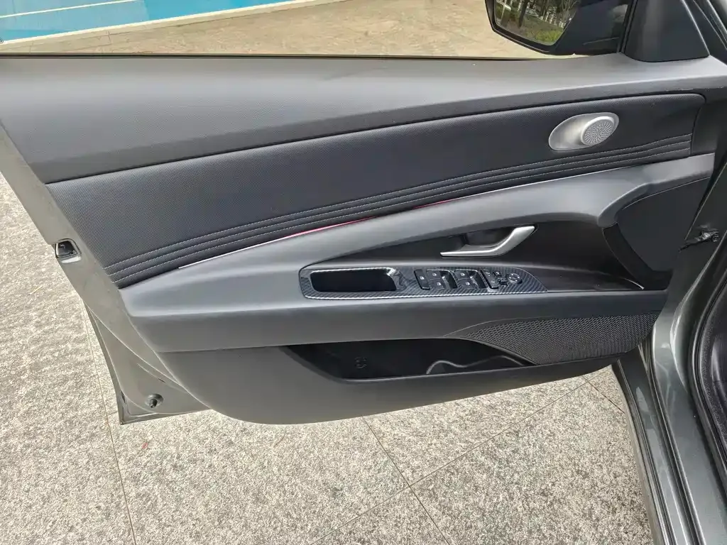 Hyundai Elantra 2024 из CN, фото 8