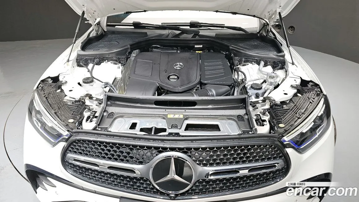 Mercedes-Benz GLC-Class — фото 10