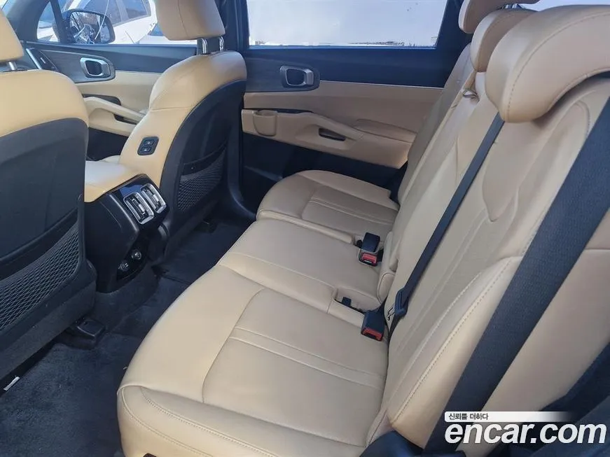 Kia Sorento — фото 3