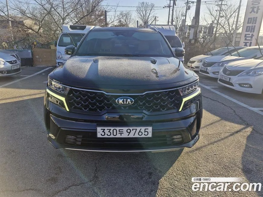 Kia Sorento — фото 10