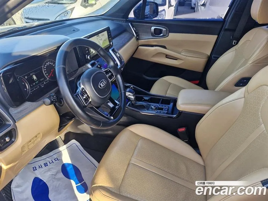 Kia Sorento — фото 5