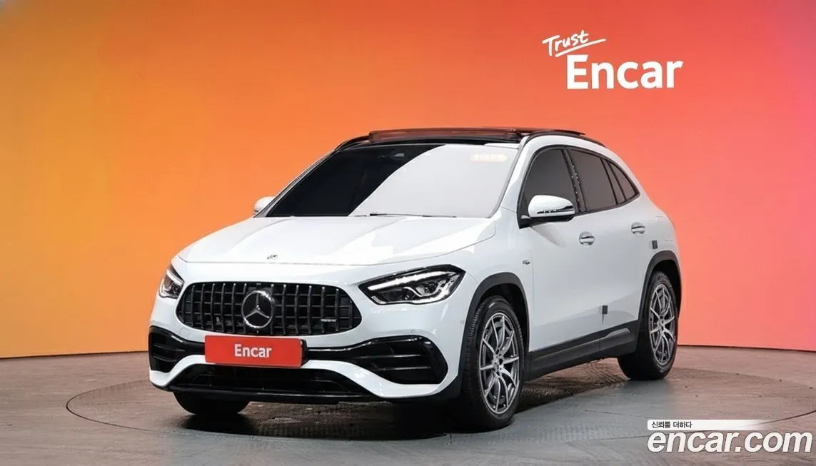 Mercedes-Benz GLA-Class — фото 1