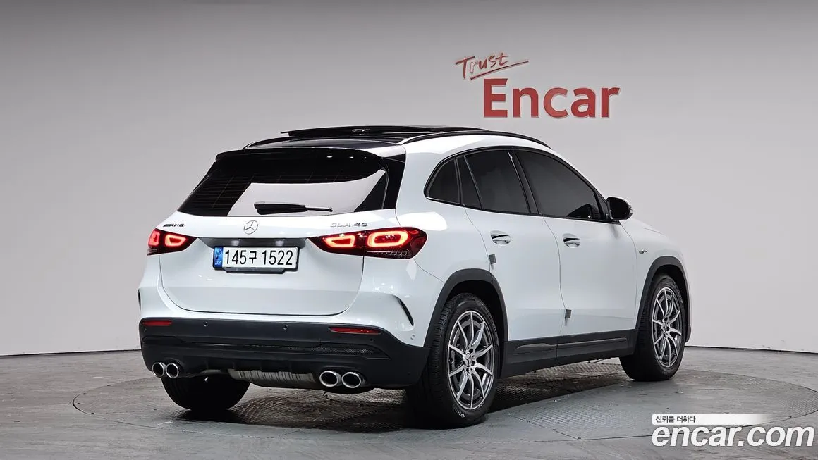 Mercedes-Benz GLA-Class — фото 7