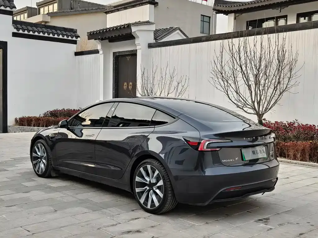 Tesla Model 3 2025 из CN, фото 8